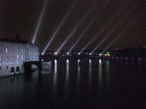 Garonne by night